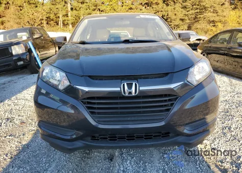 2017 Honda Hr-V Lx z USA, uszkodzony, nr VIN 3CZRU5H32HG700806